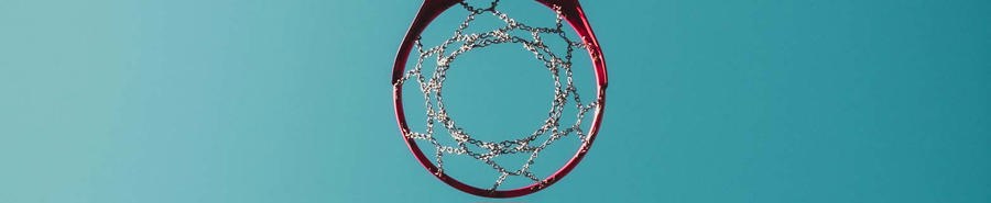 Adrenalingeladene Basketball-Poster und Art Prints